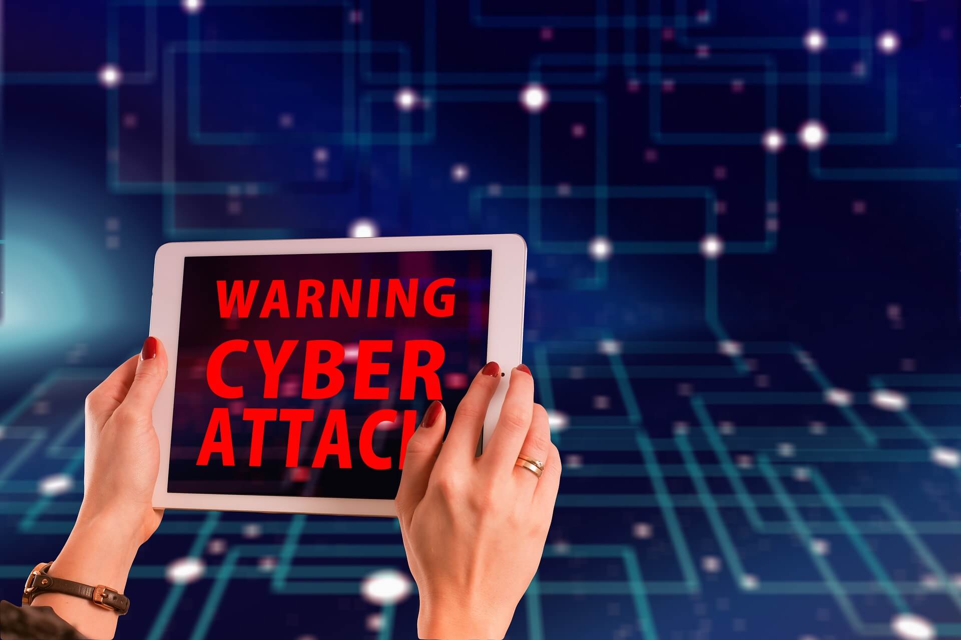 Foto alert attacco informatico per introdurre spiegazione Sophos Phish Threat